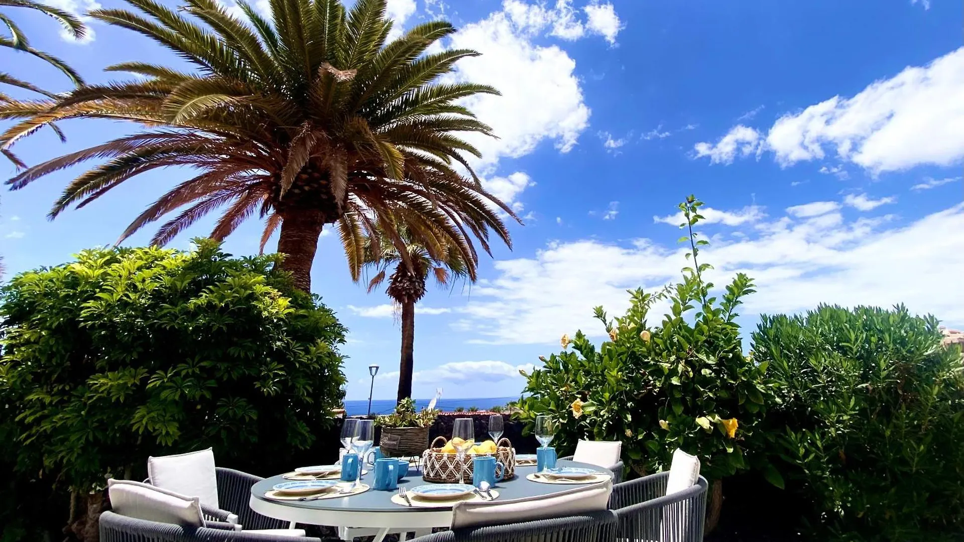 Holiday home Private Holiday House With Ocean View Garden 7Min To Bahia Beach Costa Adeje